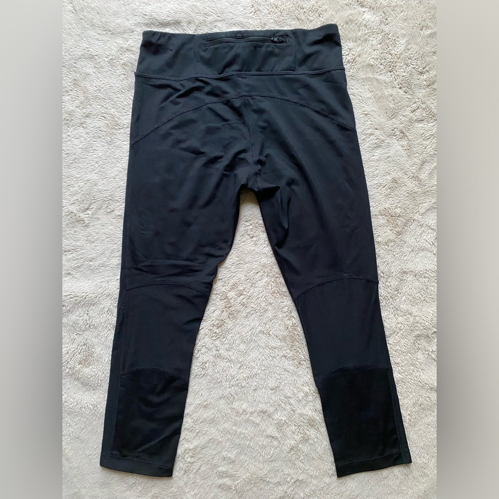 Nike Dri Fit Cropped Leggings ๐ - Picture 6 of 9